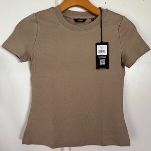 Cuts tomboy tee dove size xs